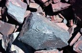 سنگ آهن زیر ذره بین تعرفه