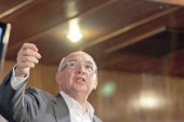  اقتصاددان سرشناس ایرانی نسبت به احتمال انحراف از مسیر اصلی اصلاحات اقتصادی هشدار داد/ نسخه «پسران» برای پساتحریم