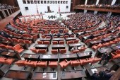 پارلمان ترکیه لغو مصونیت نمایندگان را تصویب کرد / اردوغان: رای نمایندگان تاریخی بود 
