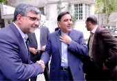 آخوندی هنوز نپذیرفت