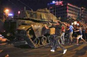  سفیر ترکیه در ایران: بخشی از بازداشت های پس از کودتا از سال ها قبل برنامه ریزی شده بود / روحانی به اردوغان گفت: شب کودتا تا صبح نخوابیدم 