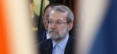 علی لاریجانی: بیش از ٨٠٠ هزار میلیارد تومان وجوه نقد در دست مردم است 