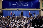 دیدار رهبر معظم انقلاب با خانواده‌های شهدای منا