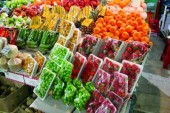 کاهش قیمت میوه‌های تابستانی