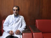وزیر بهداشت: سال گذشته موجی از آنفلوانزا در کشور ایجاد شد / فرصتی باقی نمانده افراد بالای ۶٠ سال حتما واکسن آنفلوانزا بزنند 