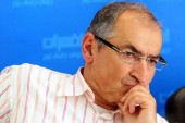 زیباکلام: پیام سخن رئیس‌ جمهور درباره مطبوعات درست بود، اما... 