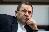 معاون وزیر امور خارجه: هیچ گفت‌ و گویی با تیم ترامپ نداشته ‌ایم؛ تصمیمی هم برای این کار نداریم... 