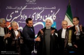 ردای وکالت بر دوش حسن روحانی / تصاویر 
