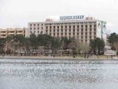 یک هتل در راه فرابورس