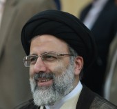 رئیسی:  آمده‌ ام تا بیکار خجالت نکشد / آمدم تا سفره فقیر خالی نباشد / آمده‌ ام تا مفسدین دیگر جایی نداشته باشند 
