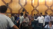 ١٨٠ دقیقه تنش مداوم در مجمع «وسترنی» آذرآب