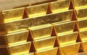 کاهش قیمت طلا در معاملات روز دوشنبه بازار جهانی 