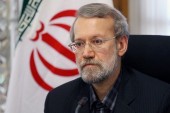 رییس مجلس: باید جلوی افزایش اوراق مشارکت را گرفت / برای تعیین نرخ بنزین در بودجه بررسی شرایط مردم در اولویت باشد 