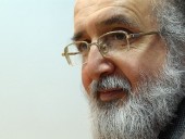 مستخدمین حسینی: اقتصاد ایران در سال های ۵۱ و ۵۲ با رکود شدیدی مواجه بود، اما... 