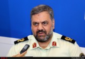 سردار مقیمی: به فروشندگان سرپایی ارز تذکر دادیم / بانک مرکزی و حوزه قضایی برای مقابله با فروش آزاد ارز پای کار بیایند 