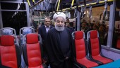 مدیر عامل ایران خودرو خطاب به رییس جمهور: اتوبوس گازسوز درون شهری زدیم / ناوگان حمل و نقل عمومی را نوسازی می کنیم، کاملا آماده ایم 