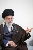 رهبر معظم انقلاب: تعرض به حریم مردم در پیام‌ رسان‌ های داخلی حرام شرعی است 