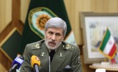 وزیر دفاع: تیمی ۵۰۰ نفره در خزانه‌ داری آمریکا برای ضربه‌ زدن به اقتصاد ملی ایران تلاش می‌ کنند 