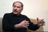 افزایش نرخ دلار به بورس رونق می دهد؟/ گفت و گو با یک اقتصاددان