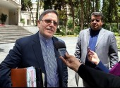پاسخ سیف به یک سوال؛ اگر کسی قصد سفر فوری داشت، برای تامین ارز چه باید بکند؟ 