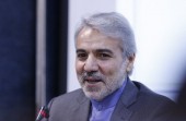 نوبخت: اگر هر کسی که بخواهد، پول خود را به ارز تبدیل کند، بکند؛ بانک مرکزی آمریکا هم دلار کم می آورد! 