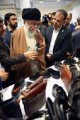 بازدید رهبر معظم انقلاب از نمایشگاه کالای تولید ایران (تصاویر) 