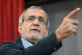 پزشکیان: وقتی با آمریکا دعوا کنیم، نرخ دلار وضعش همینی می شود، که می بینید! 