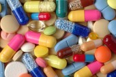 مشکلات شرکت‌ های دارویی از نگاه یک عضو کمیسیون بهداشت و درمان مجلس 