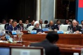 روحانی در شانگهای: ایران در توافق می ماند، به شرطی که کشورهای باقی مانده در برجام بتوانند تضمین لازم را بدهند