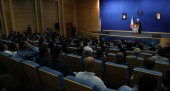 روحانی در دیدار با اصحاب رسانه: نیروهای خط مقدم جبهه جنگ روانی شما هستید 