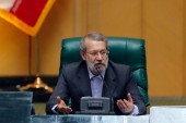 لاریجانی اعلام کرد: ارز ۴٢٠٠ تومانی فقط برای واردات نیازهای اولیه است