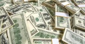 یک کارشناس مسائل اقتصادی: بازار ارز را نمی‌ توان به شیوه دستوری مدیریت کرد 