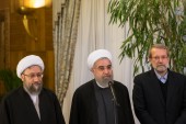 روحانی پس از نشست مشترک سران قوا: قول می دهم مشکلی برای تولید ایجاد نمی شود/ شرایط بهتری را برای تولید کنندگان داخلی فراهم کرده ایم