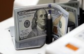 روزهای بازار ثانویه ارز چگونه می گذرد؟ / دلار ٨١٠٠ تومان هم معامله شده!!