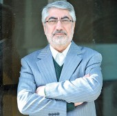  حسن درگاهی، اقتصاددان حامی دولت: آقای رئیس‌ جمهور نمی‌ توان به دانش اقتصاد بی‌ اعتنا بود! 