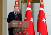اردوغان: ادلب امنیت ملی ترکیه نیز به شمار می‌رود / اجازه نمی‌دهیم در ادلب قتل عام به راه افتد / آمریکا در حال کمک به یک سازمان تروریستی در شرق فرات است
