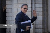 سیف: حکم انفصال از خدمت من و برخی کارکنان بانک مرکزی ربطی به بازار ارز داشت؟!   