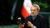 لاریجانی: اصلاح‌ قانون اساسی اولویت اول کشور نیست / رهبری گفتند از اینکه بخش‌های نظامی وارد اقتصاد شوند، اصلا رضایتی ندارم