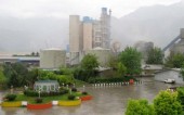 بررسی "سیمان غرب" از نمایی دیگر