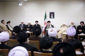 رهبر انقلاب : باید از اروپایی ها قطع امید کرد
