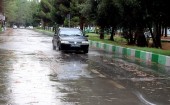ترافیک نیمه سنگین و باران در جاده هراز