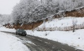 جاده‌های ٨ استان برفی و بارانی است
