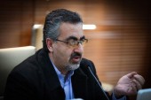 وزارت بهداشت: امن ترین جا در حال حاضر منازل خودمان است 