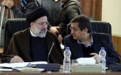همتی: فرصت برگرداندن میلیاردها دلار ارز صادراتی به هیچ وجه تمدید نخواهد شد / رئیسی: به تخلفات ارزی صادرکنندگان و واردکنندگان متخلف رسیدگی می شود
