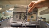 دیروز هم تقاضایی برای خرید اسکناس دلار وجود نداشت