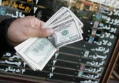 دلار خریدار ندارد؛ ترس از ریزش بیشتر قیمت‌ ها / بازاری‌ها: دلار به ۲۰ هزار تومان می‌رسد