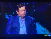 همتی: فعالان بورس مطمئن باشند بانک مرکزی هر اندازه توان داشته باشد به این بازار کمک می کند
