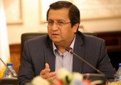 همتی: بانک‌ها منابع خود را به سمت واحدهای تولیدی هدایت کنند