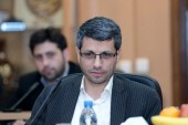 نهادها و هلدینگ‌های بزرگ خریدار سهام عدالت می شوند
