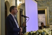 مدیرعامل بانک دی: تحول اقتصادی استان‌ها با تدوین طرح‌های توسعه‌ای ملی و ایجاد کنسرسیوم‌های سرمایه‌گذاری رقم می‌خورد